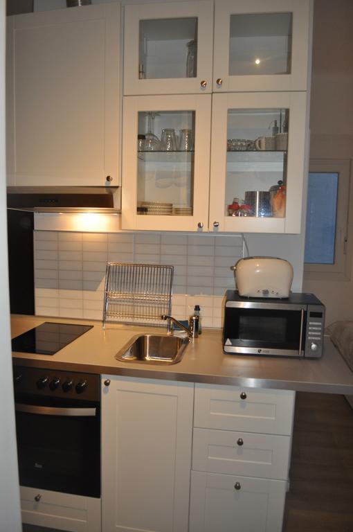 Ronda De Segovia Apartment Madrid Exterior photo