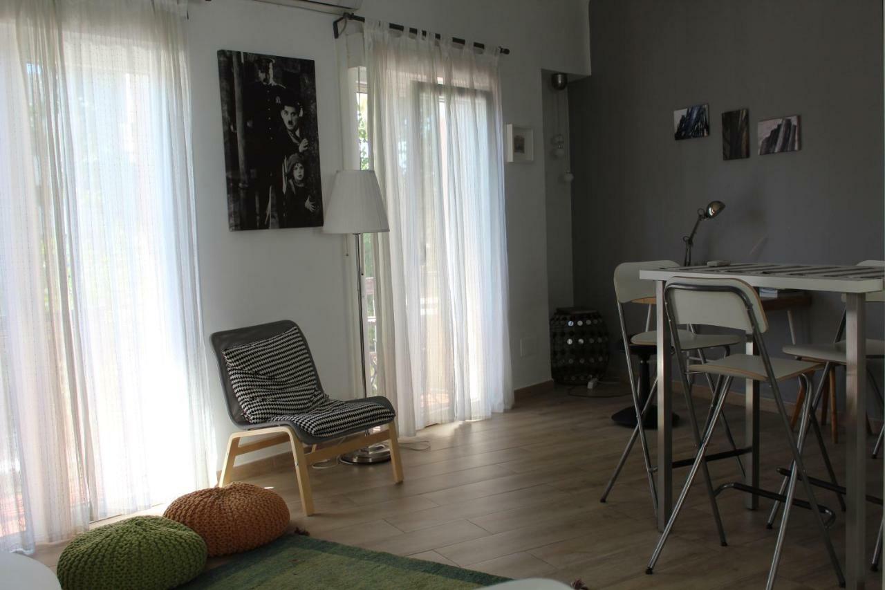 Ronda De Segovia Apartment Madrid Exterior photo